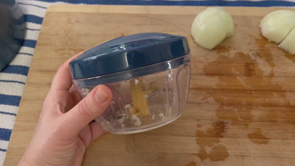 Manual Pull String Food Chopper — Chop Onions Without Tears in 15 Seconds